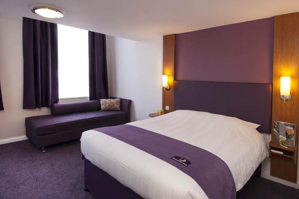 Premier Inn Hatfield 客房 照片