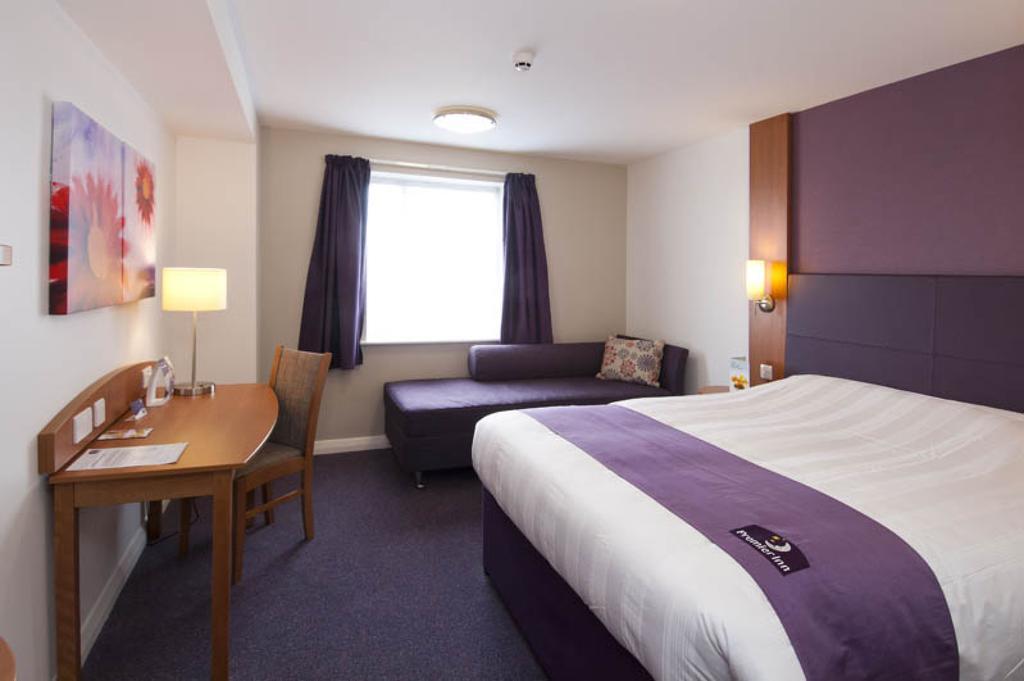 Premier Inn Hatfield 客房 照片